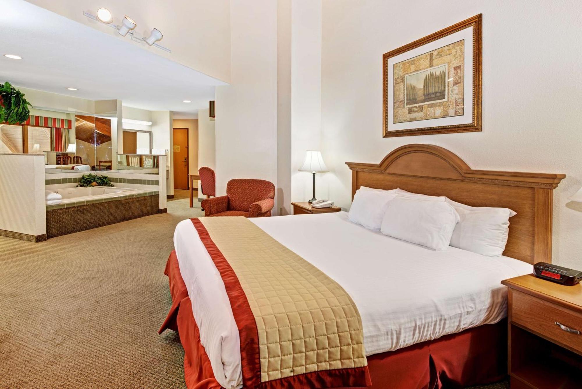 Baymont By Wyndham Indianapolis Hotel Buitenkant foto