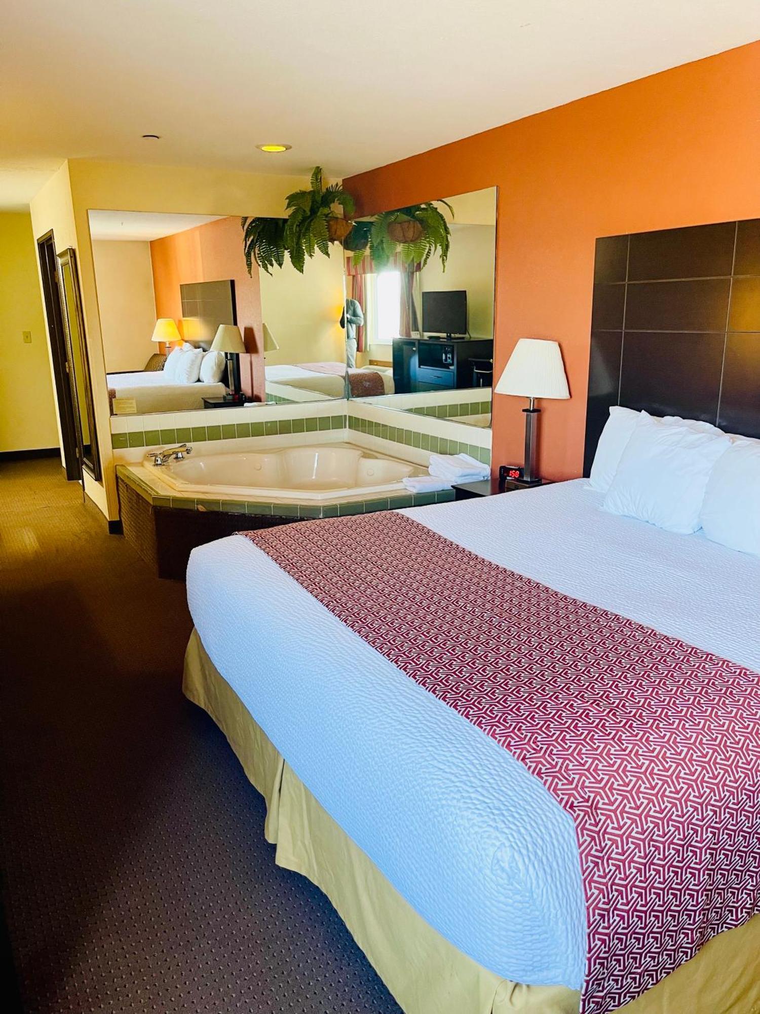 Baymont By Wyndham Indianapolis Hotel Buitenkant foto
