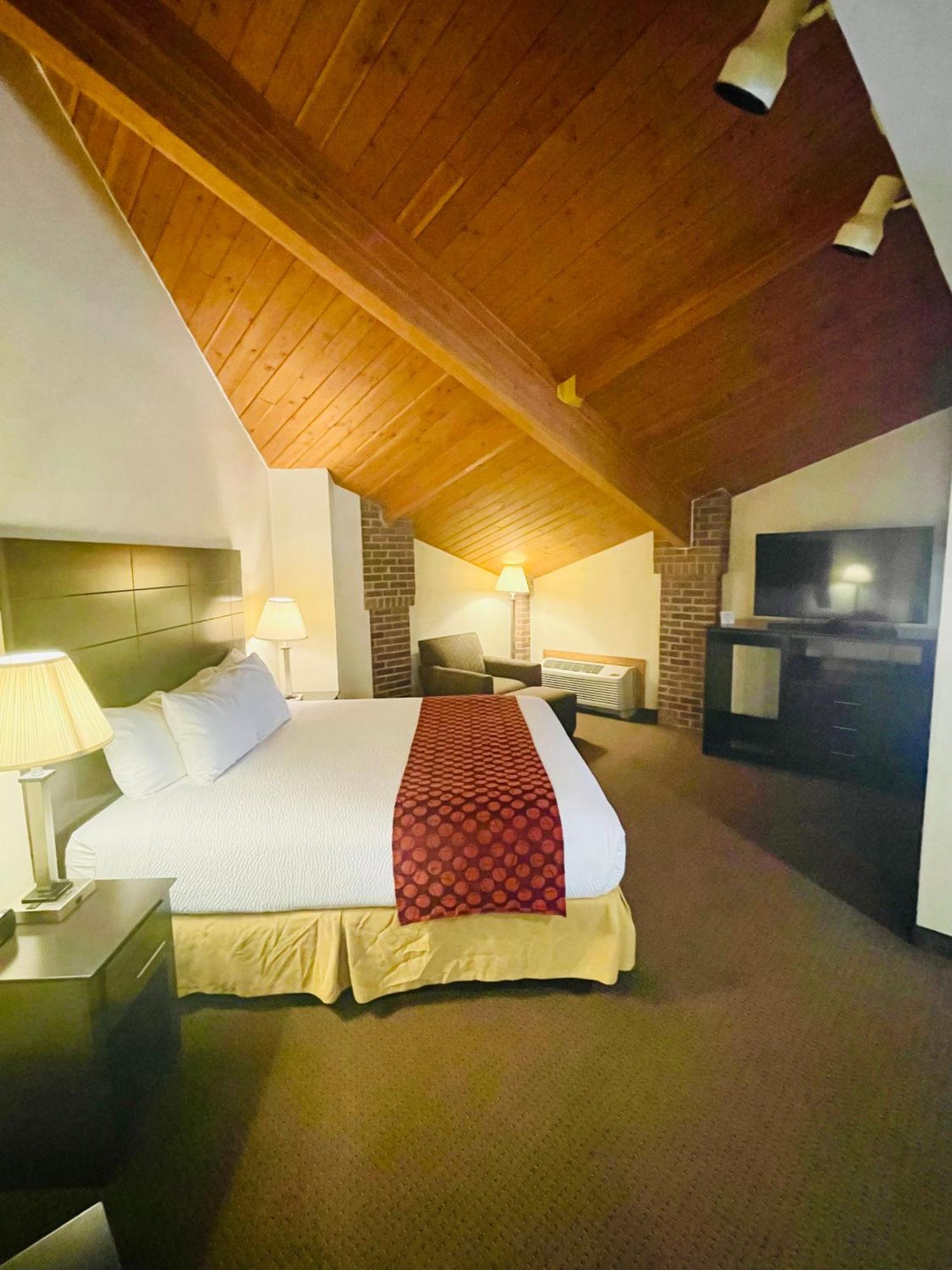 Baymont By Wyndham Indianapolis Hotel Buitenkant foto